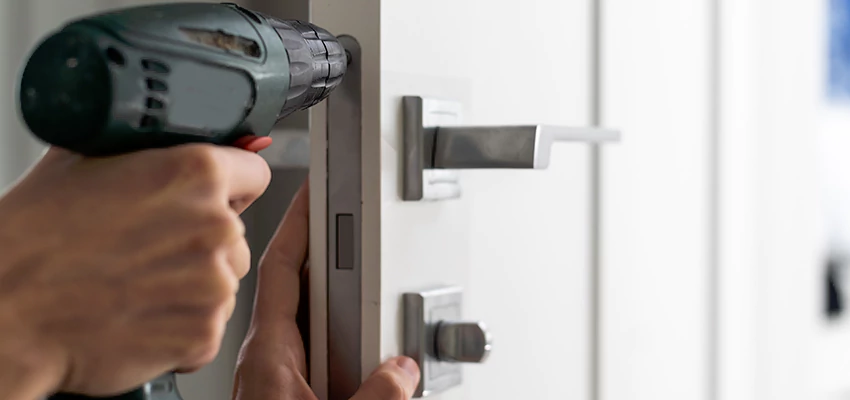 Locksmith For Lock Replacement Near Me in Gardena, CA