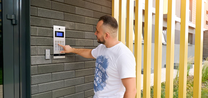 Locksmith Company For Smart Lock System Installation in Gardena, California